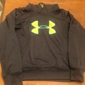 Under Armour hoodie very good condition Size Med